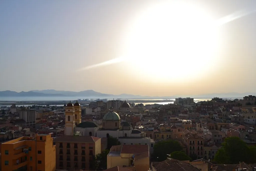 La Residenza Sul Largo Hotel Cagliari 3*,