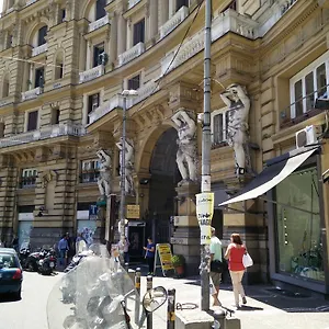 https://caesar-bb-napoli.hotels-amalfi.com