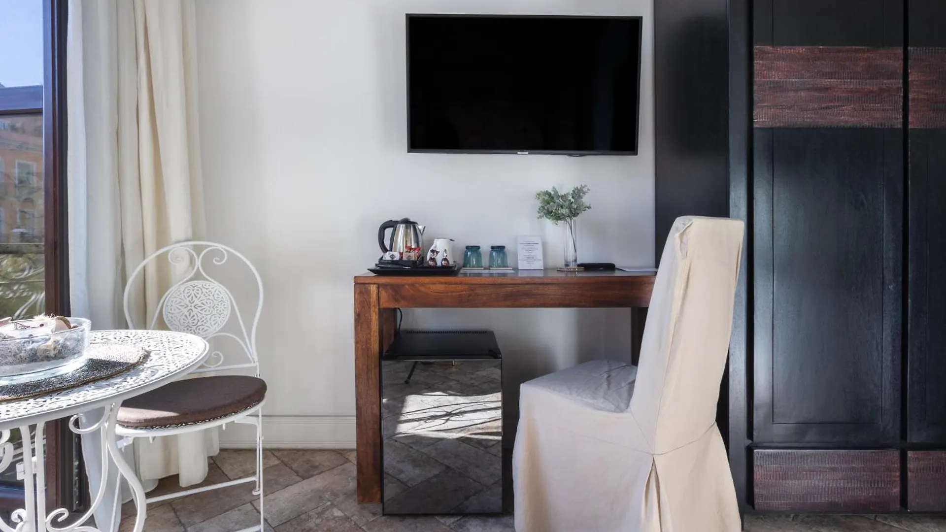 *** Guest house La Residenza Sul Largo Hotel Cagliari Italy